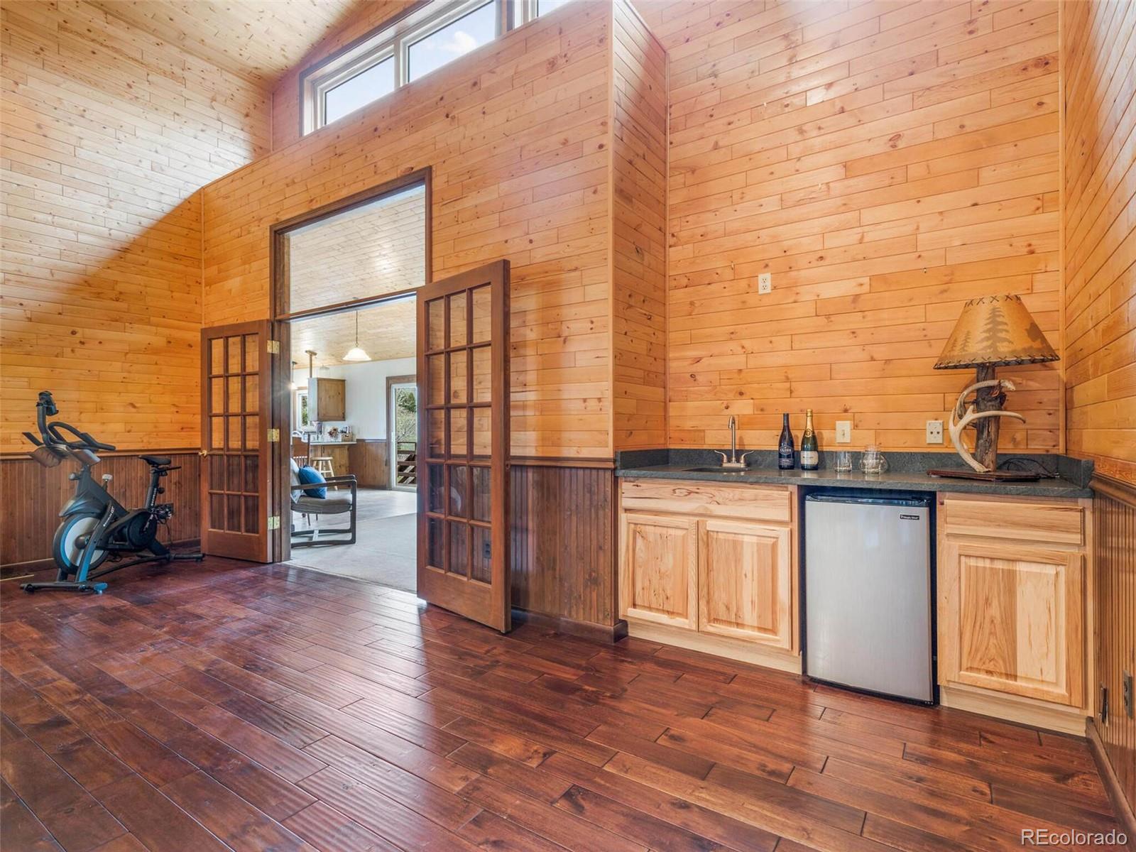 4084 Bear Road