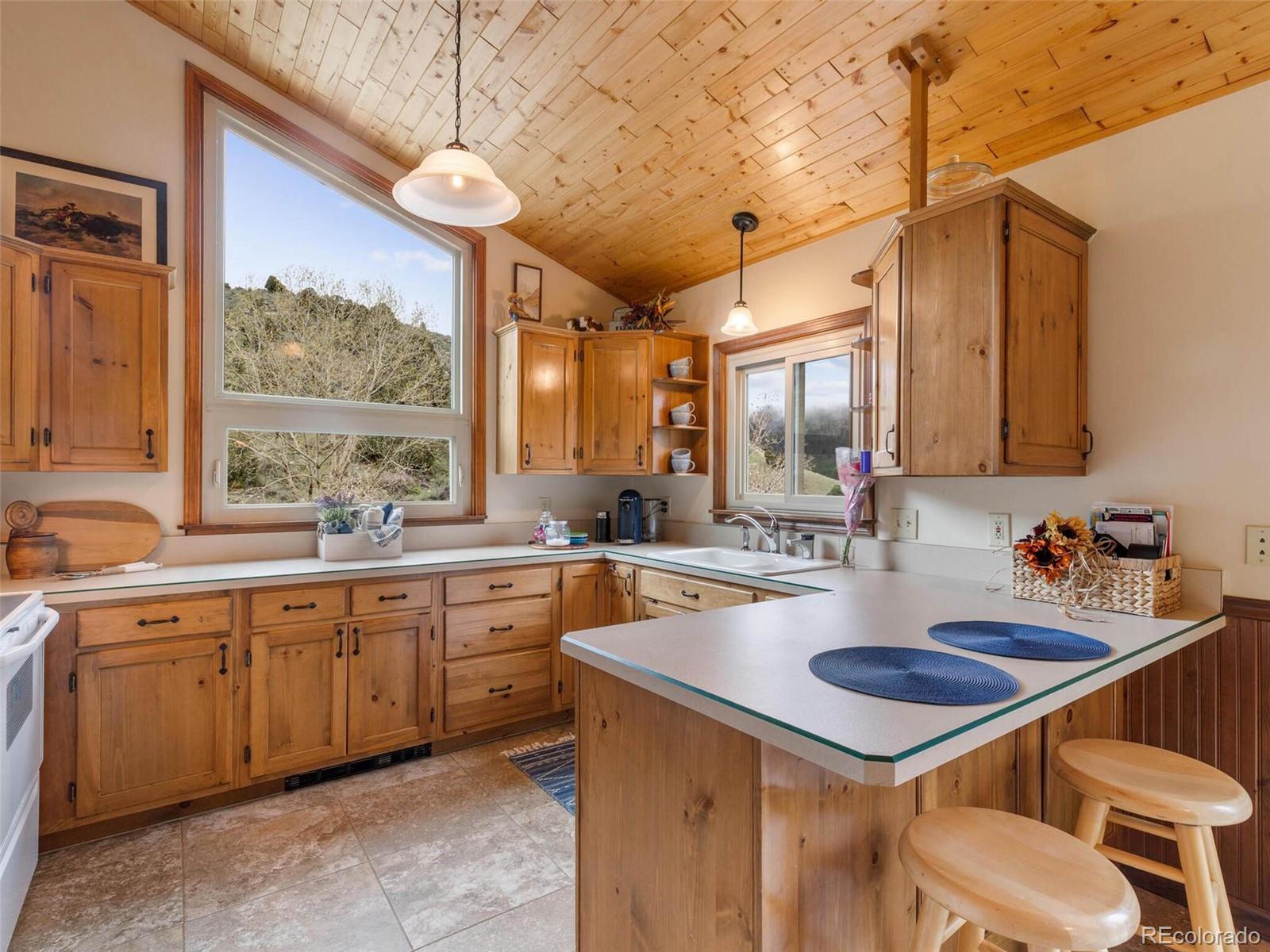 4084 Bear Road
