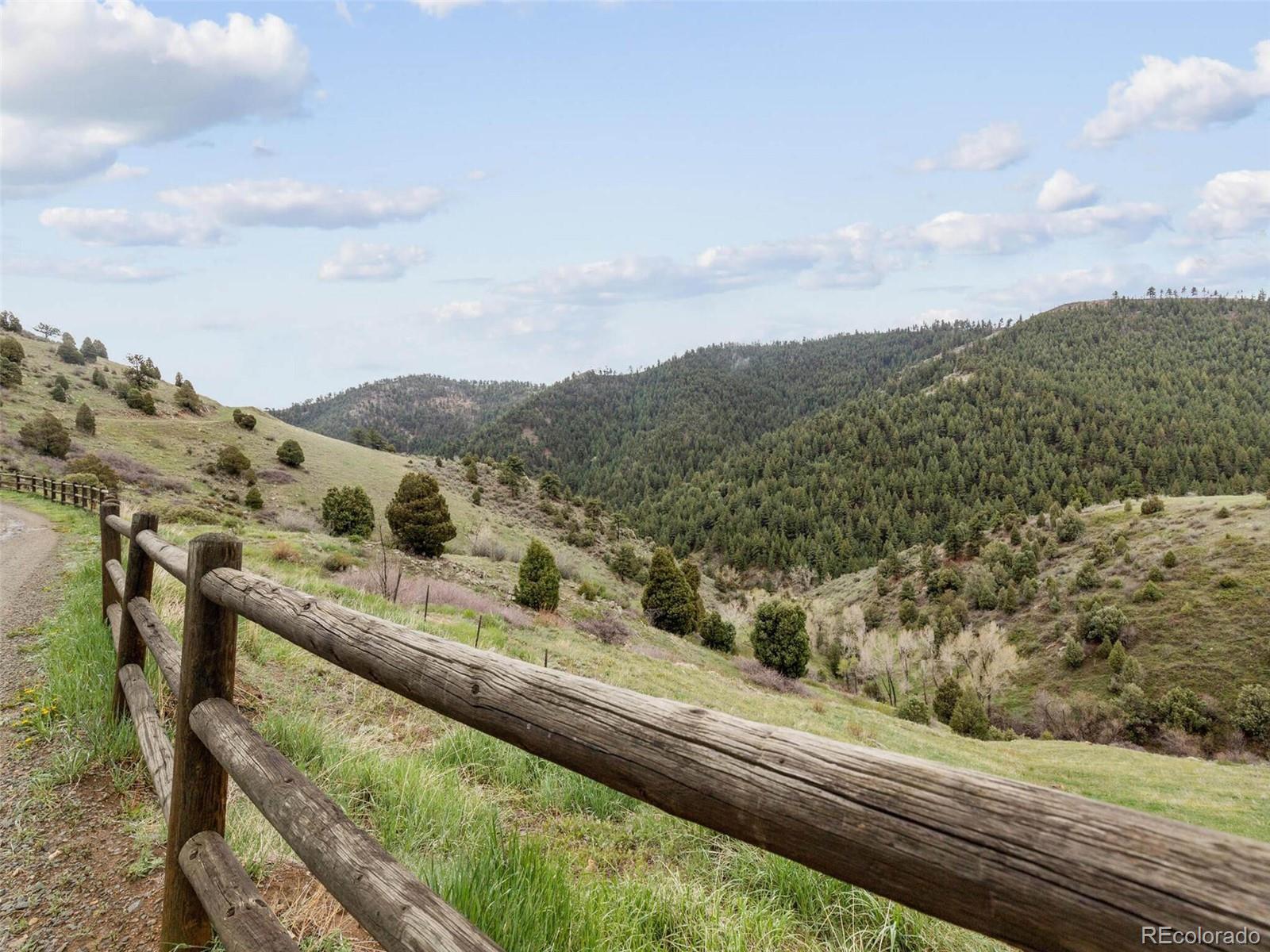4084 Bear Road