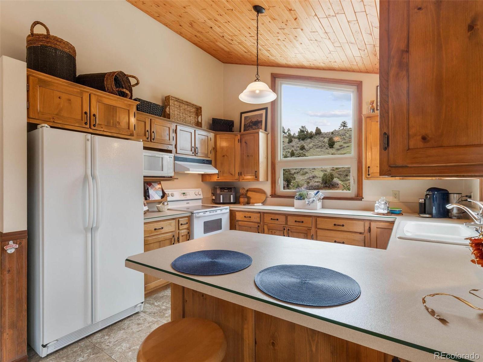 4084 Bear Road