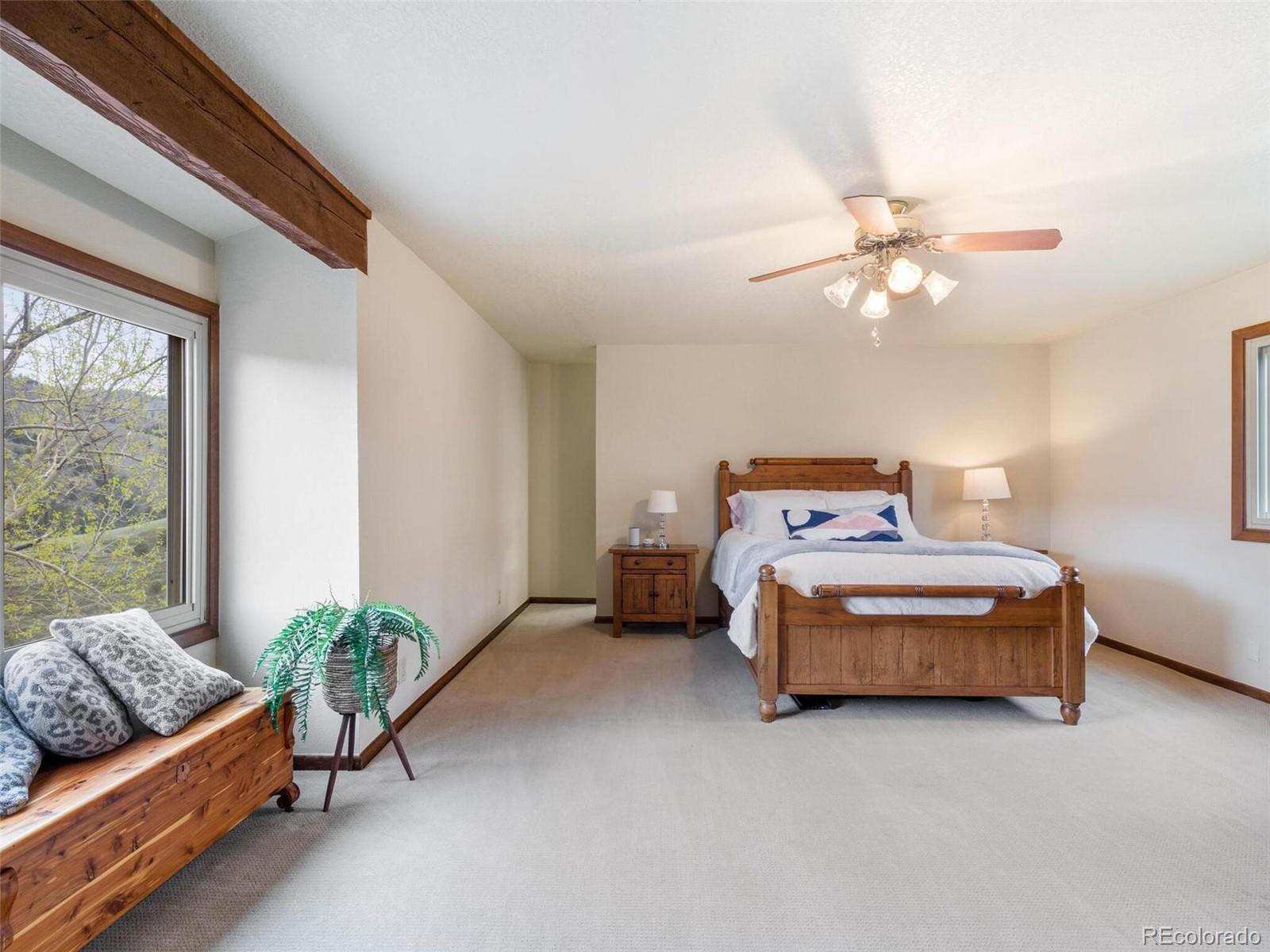 4084 Bear Road