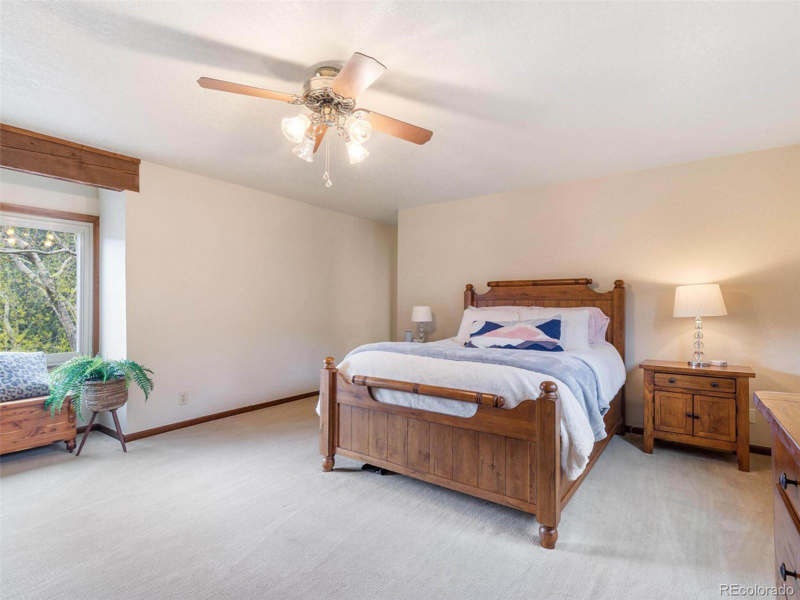 4084 Bear Road