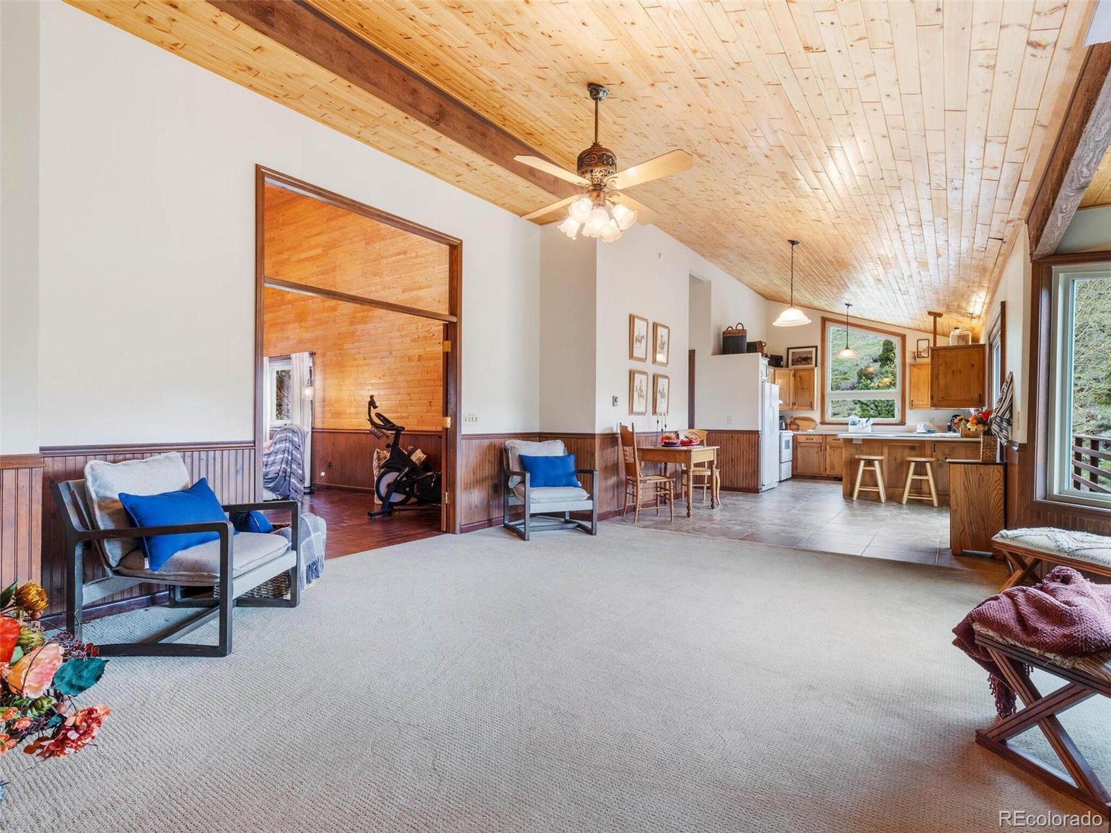 4084 Bear Road