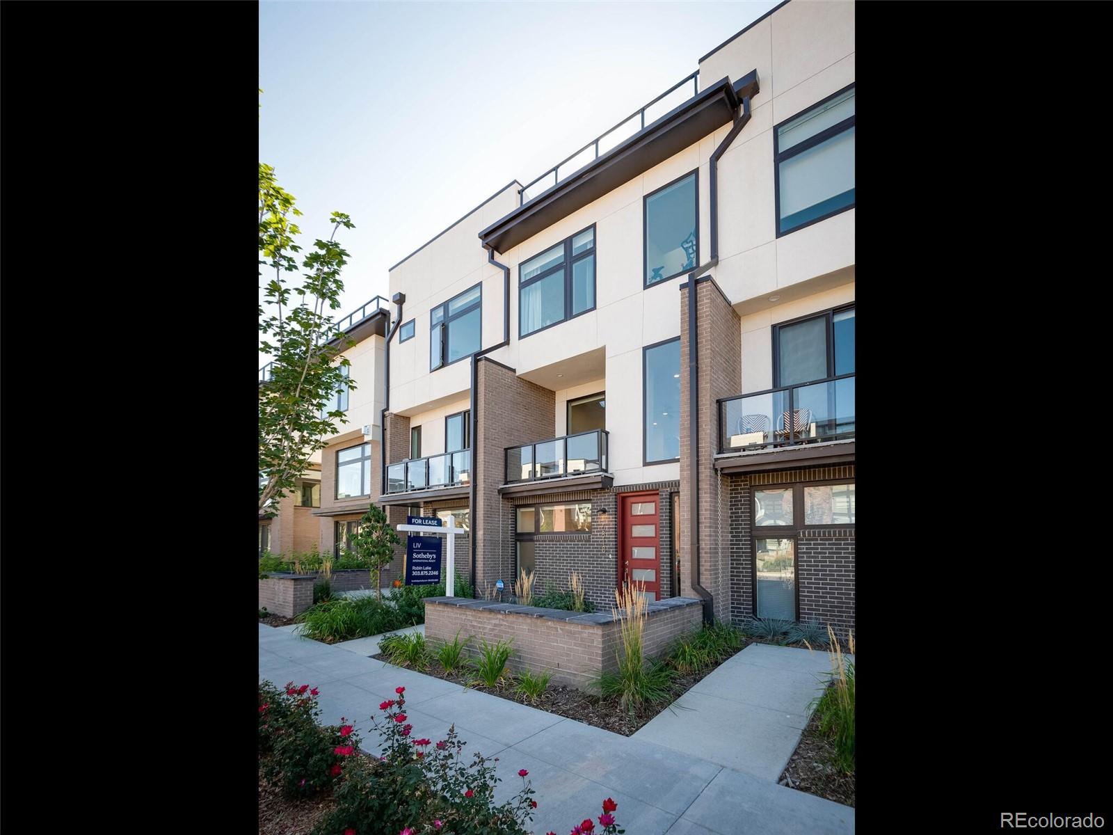 6818 E Lowry Boulevard Unit: 301