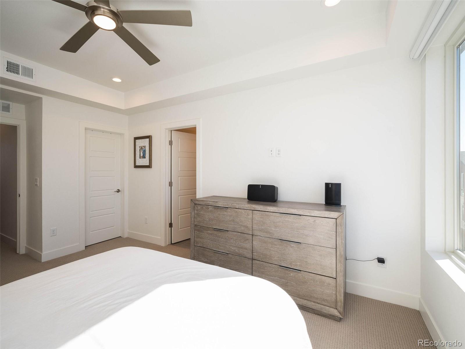 6818 E Lowry Boulevard Unit: 301