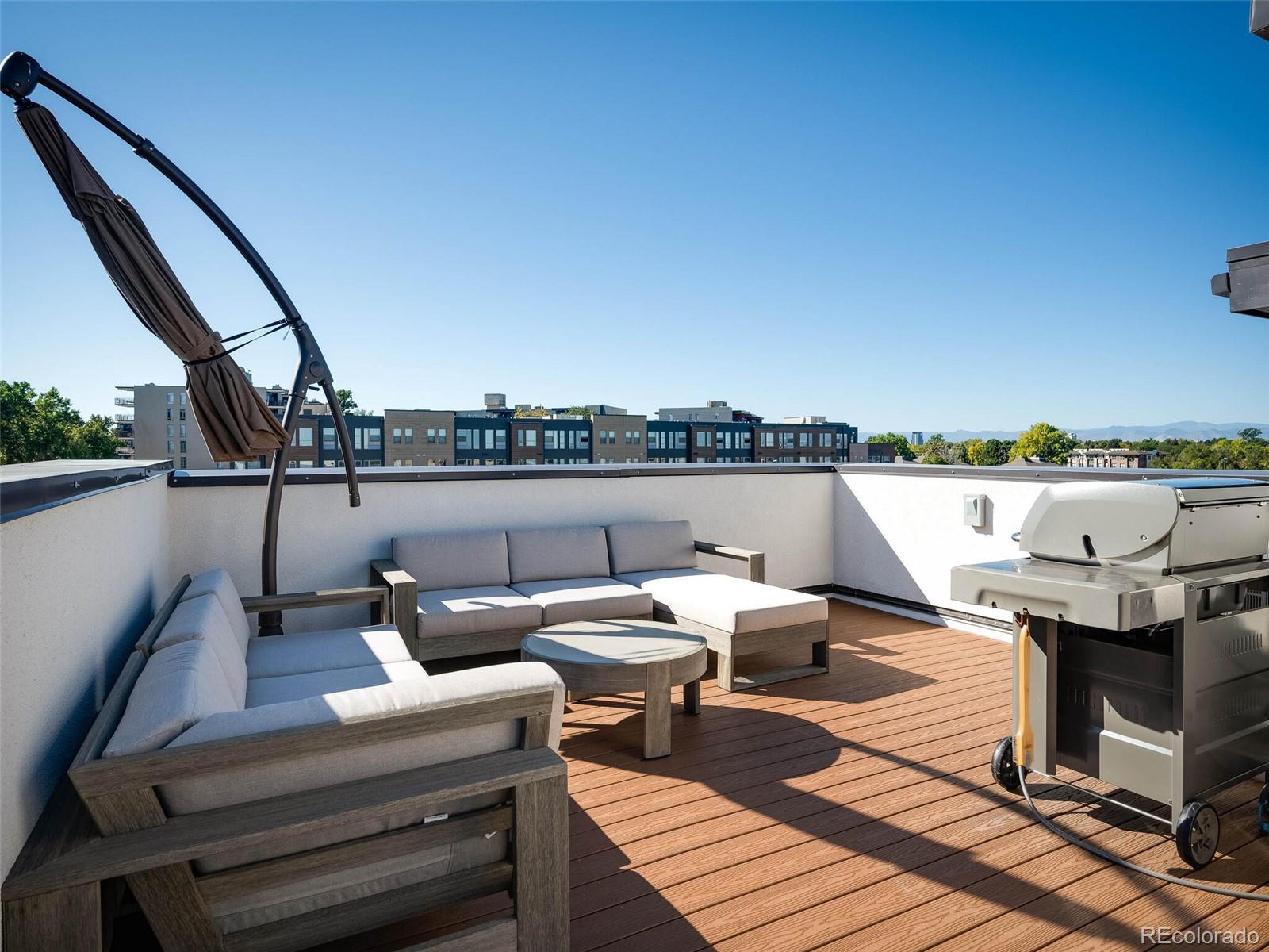 6818 E Lowry Boulevard Unit: 301