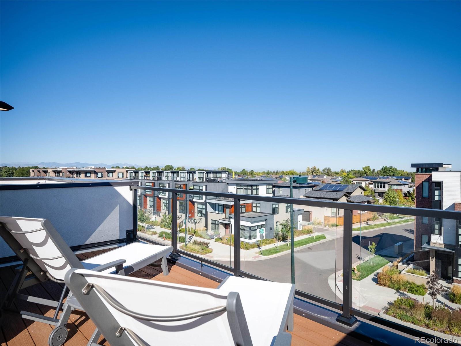6818 E Lowry Boulevard Unit: 301
