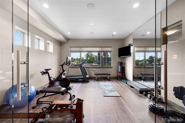 6477 Manor Drive