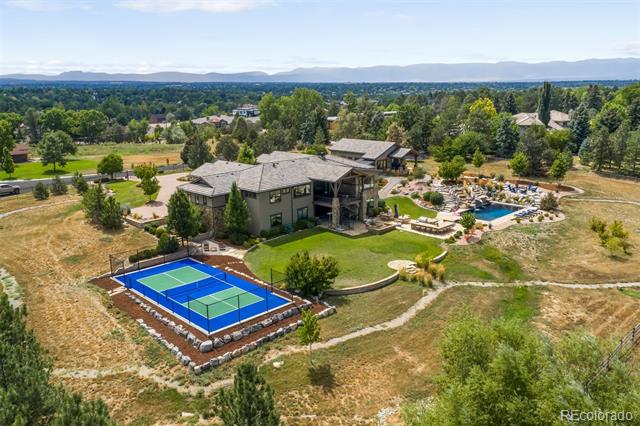 6477 Manor Drive