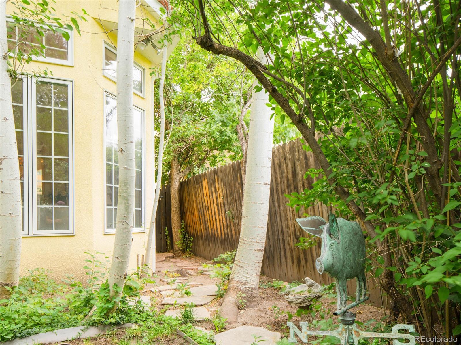 439 Gilpin Street