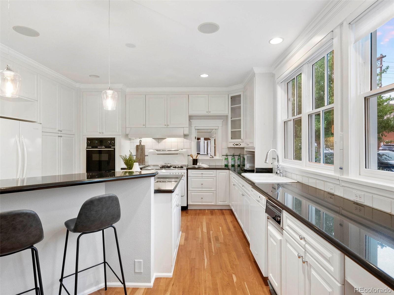 1345 Pine Street Unit: 1