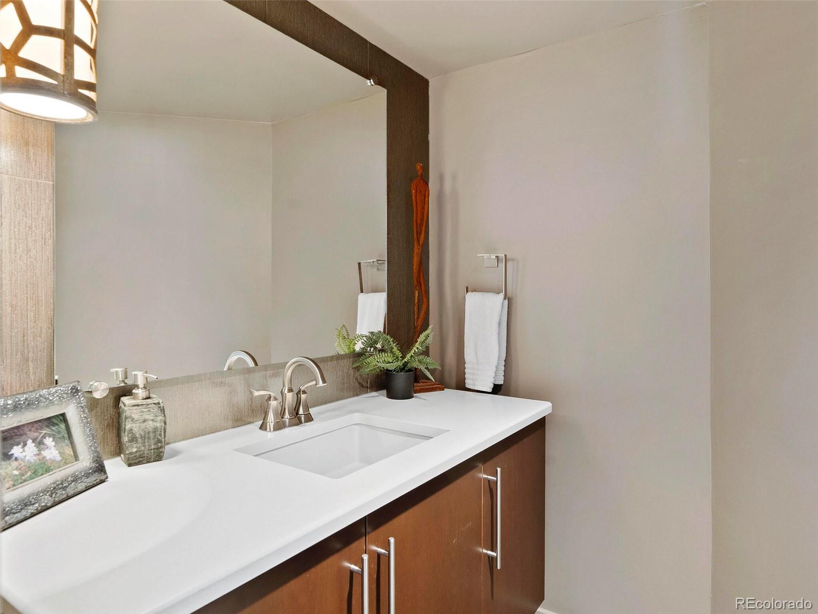2000 E 12th Avenue Unit: 26B