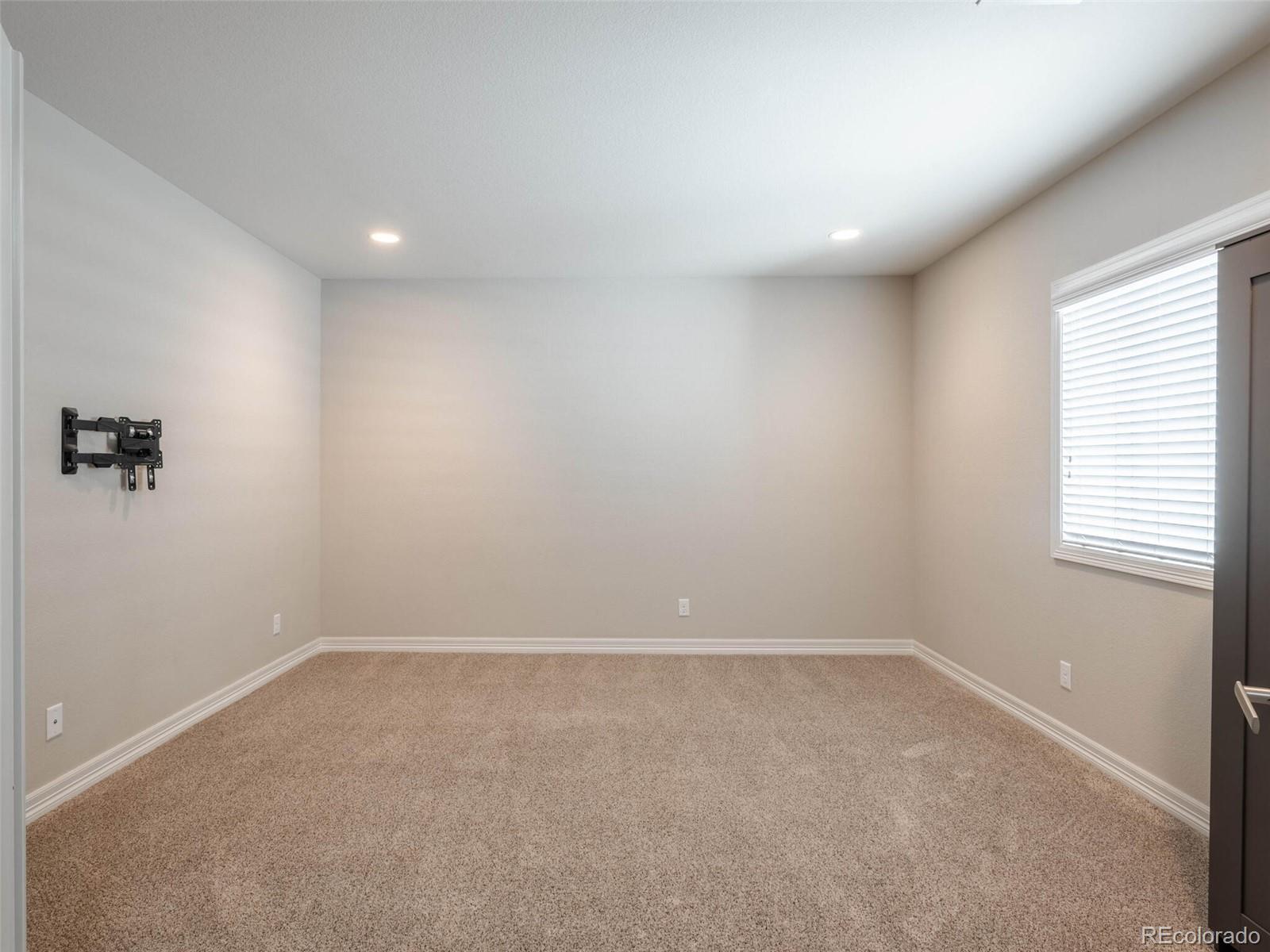 24043 E Euclid Avenue