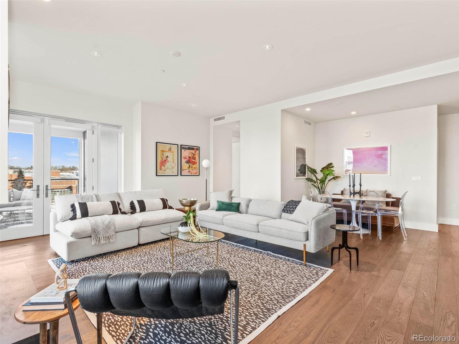 155 Steele Street Unit: 416