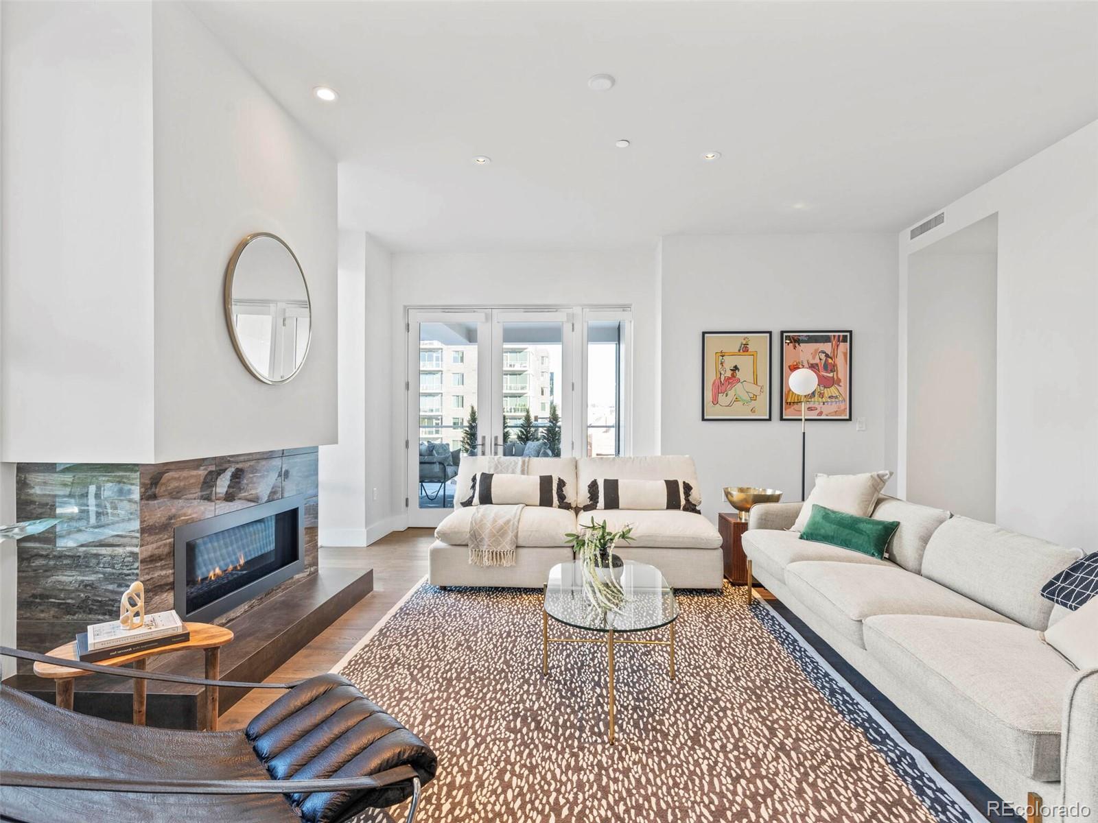 155 Steele Street Unit: 416