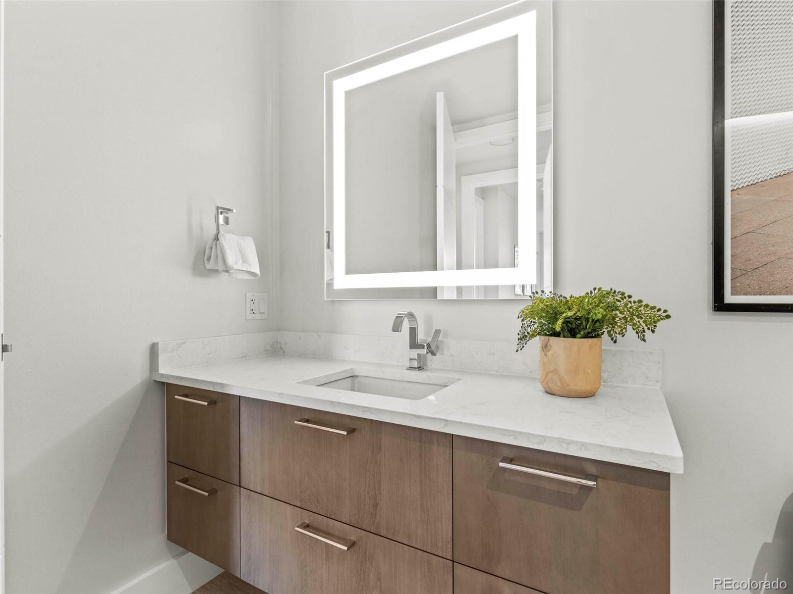 155 Steele Street Unit: 416