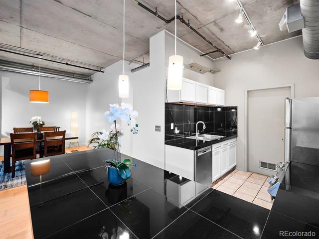290 W 12th Avenue Unit: 506