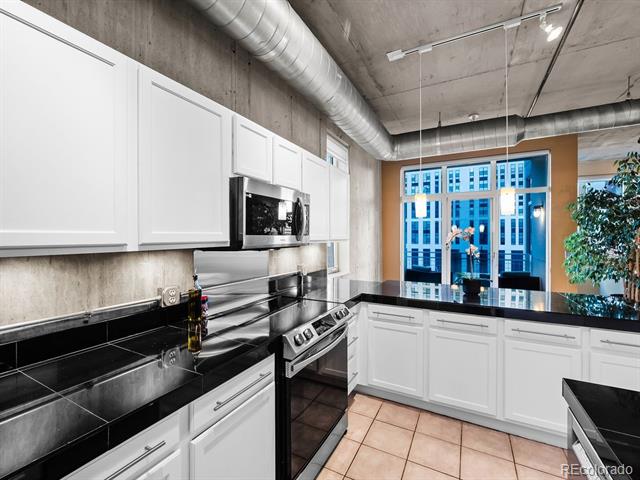 290 W 12th Avenue Unit: 506