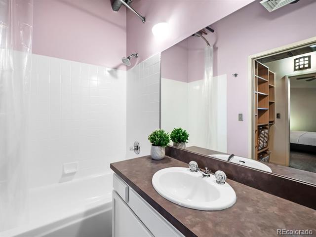 290 W 12th Avenue Unit: 506