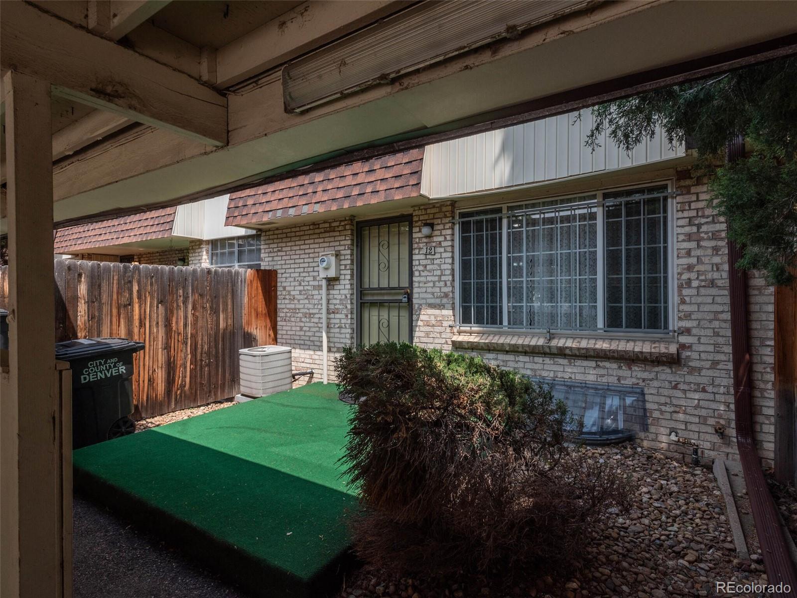 1200 S Monaco Parkway Unit: 12