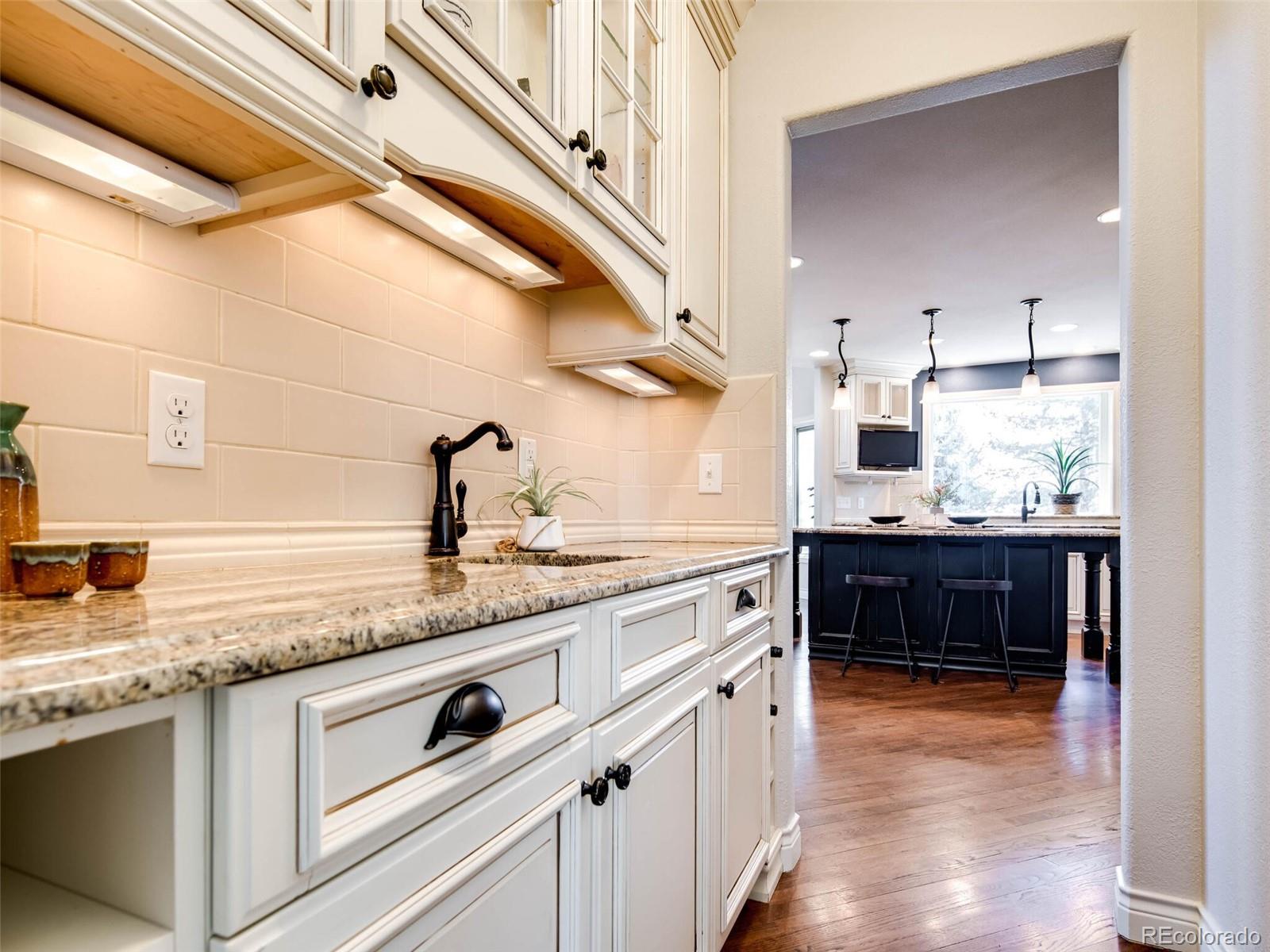 9450 La Costa Lane