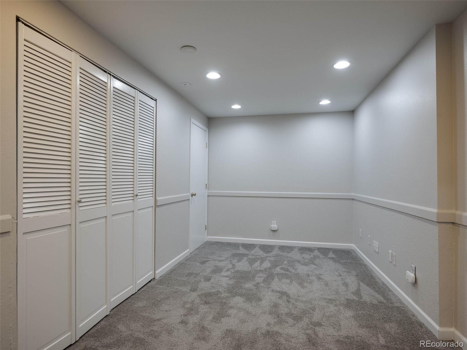 1811 S Quebec Way Unit: 109