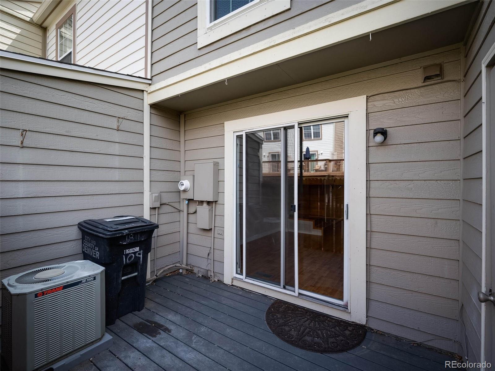 1811 S Quebec Way Unit: 109