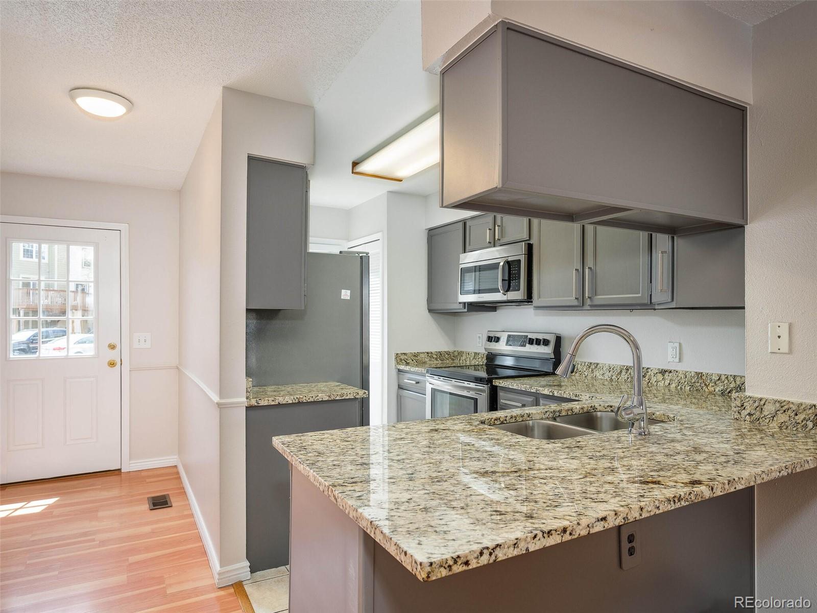 1811 S Quebec Way Unit: 109