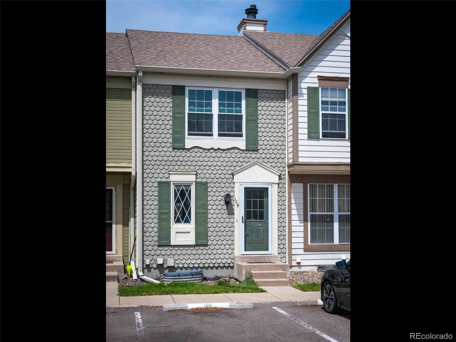 1811 S Quebec Way Unit: 109