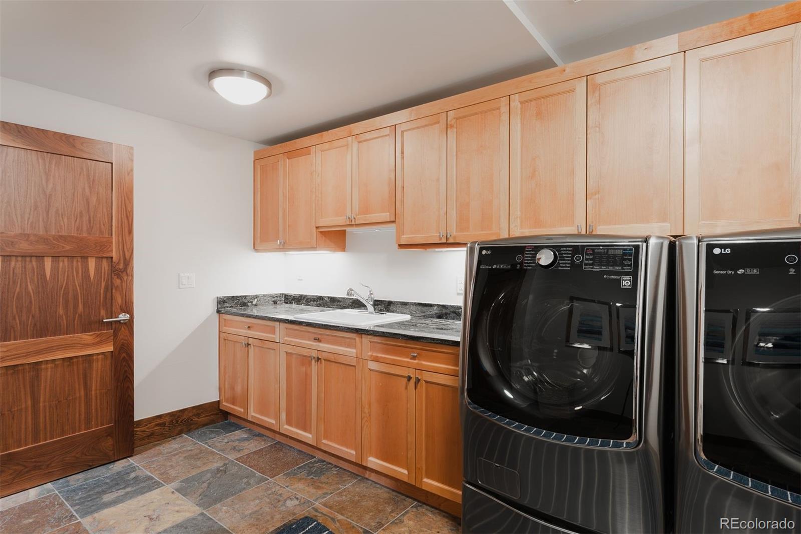 467 Saint Paul Street