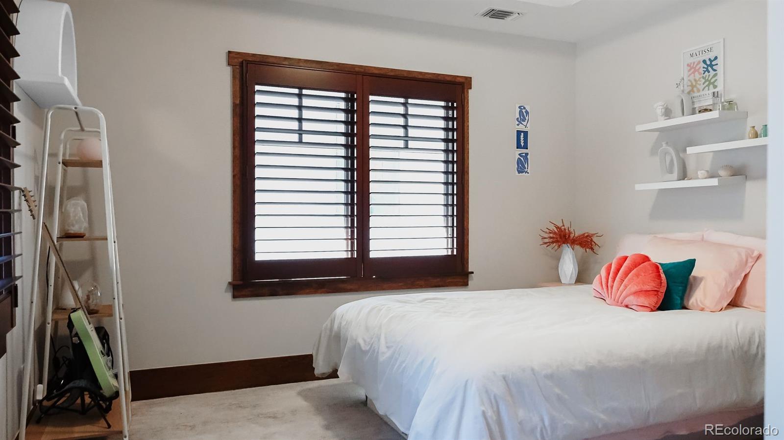 467 Saint Paul Street