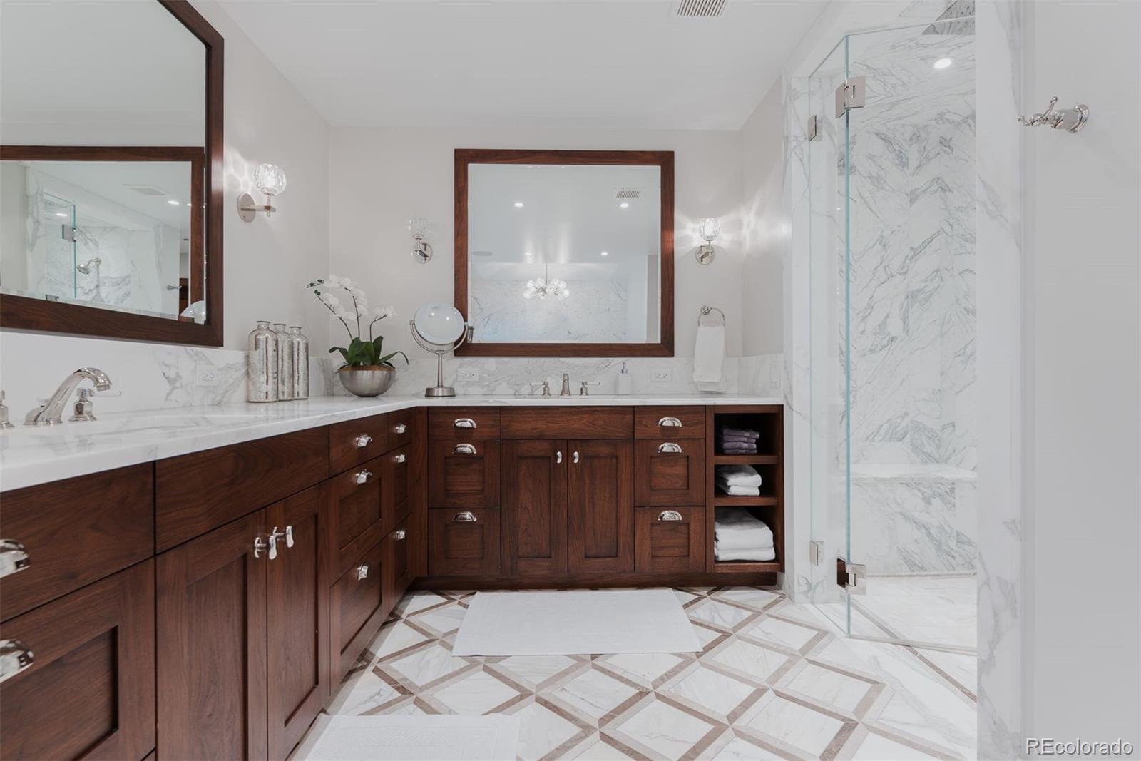 467 Saint Paul Street