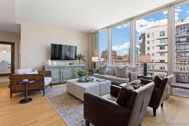 1401 Delgany Street Unit: 403