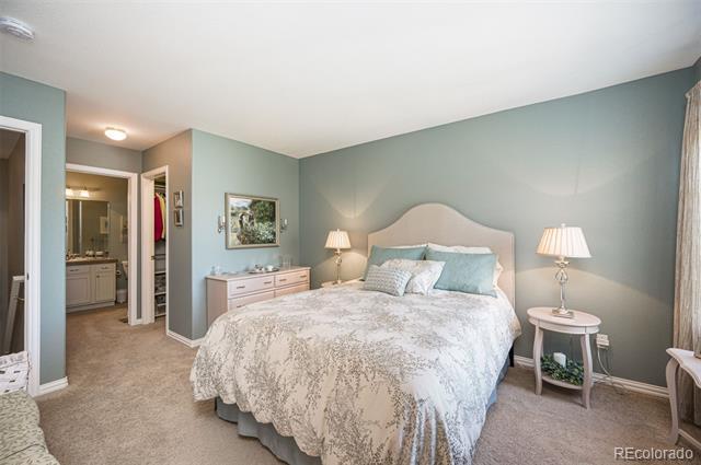 8300 Fairmount Drive Unit: QQ102