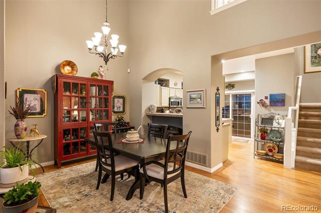 8300 Fairmount Drive Unit: QQ102