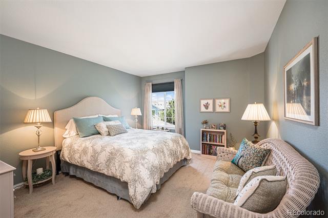 8300 Fairmount Drive Unit: QQ102