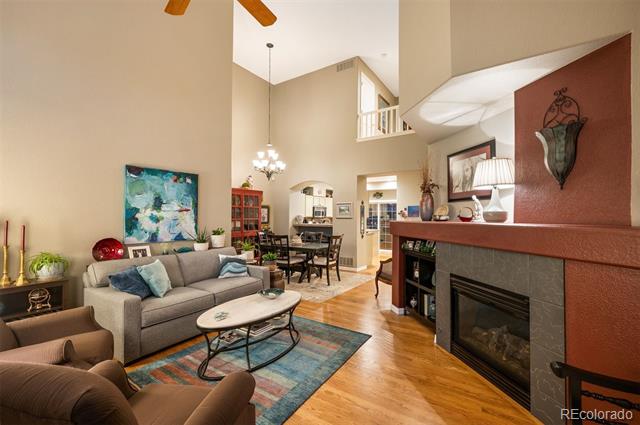 8300 Fairmount Drive Unit: QQ102