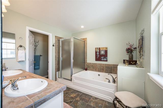 8300 Fairmount Drive Unit: QQ102