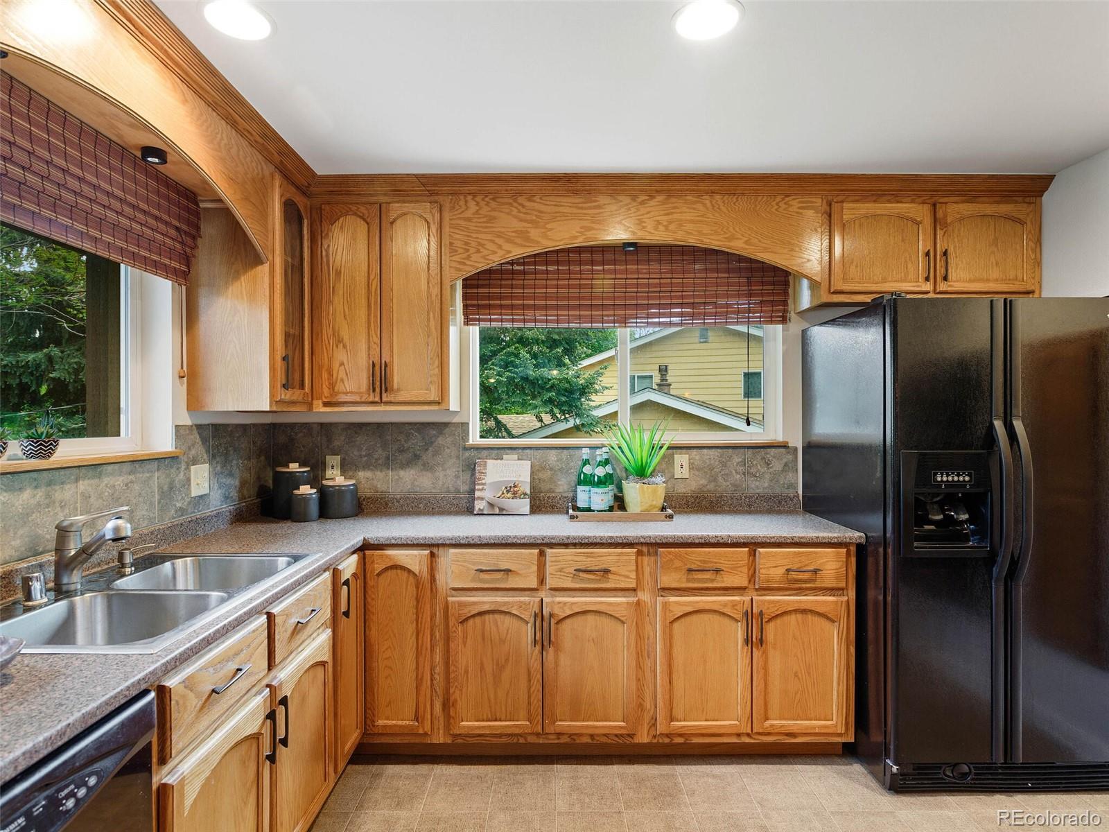 426 W Fremont Drive