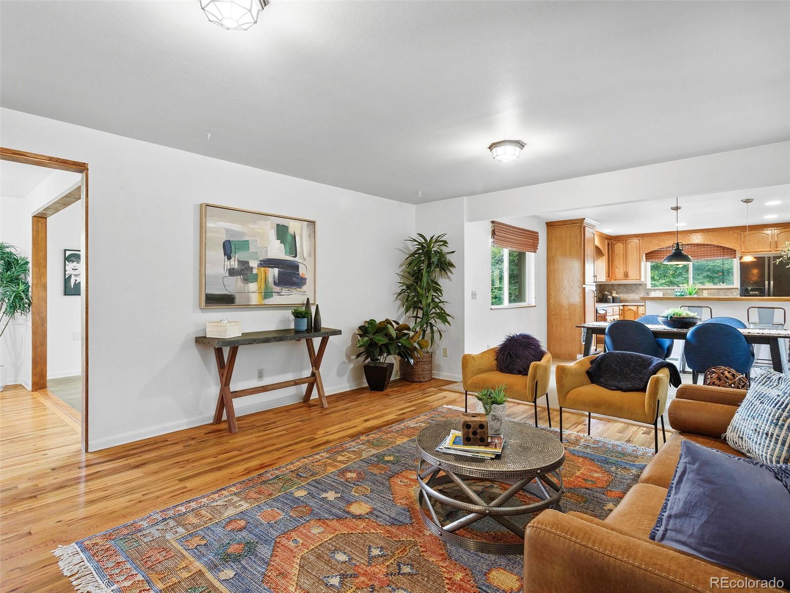 426 W Fremont Drive
