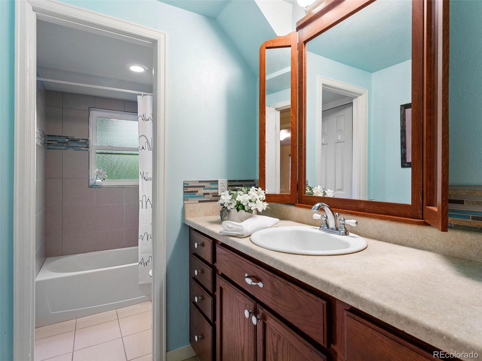 426 W Fremont Drive