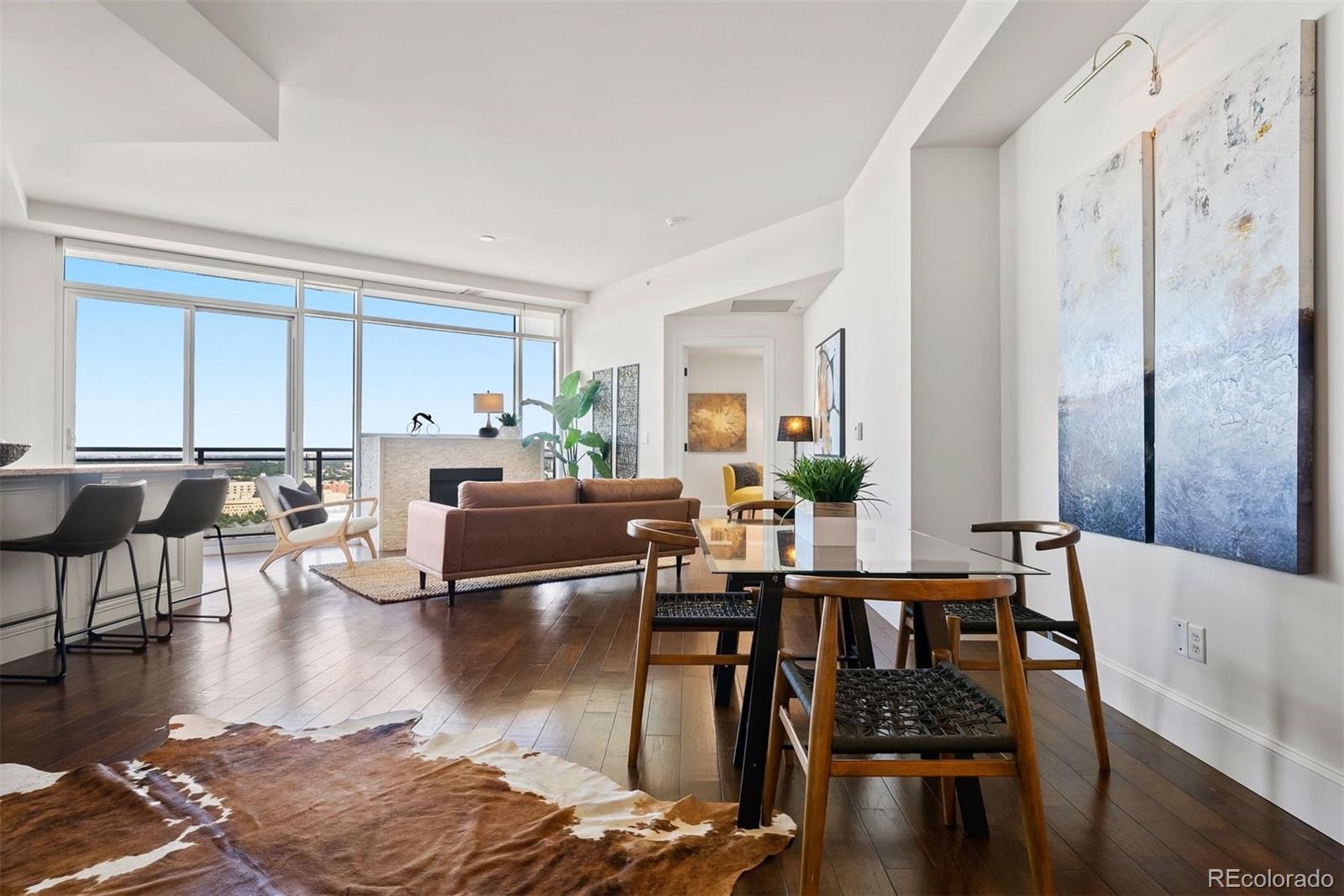 2001 Lincoln Street Unit: 2822
