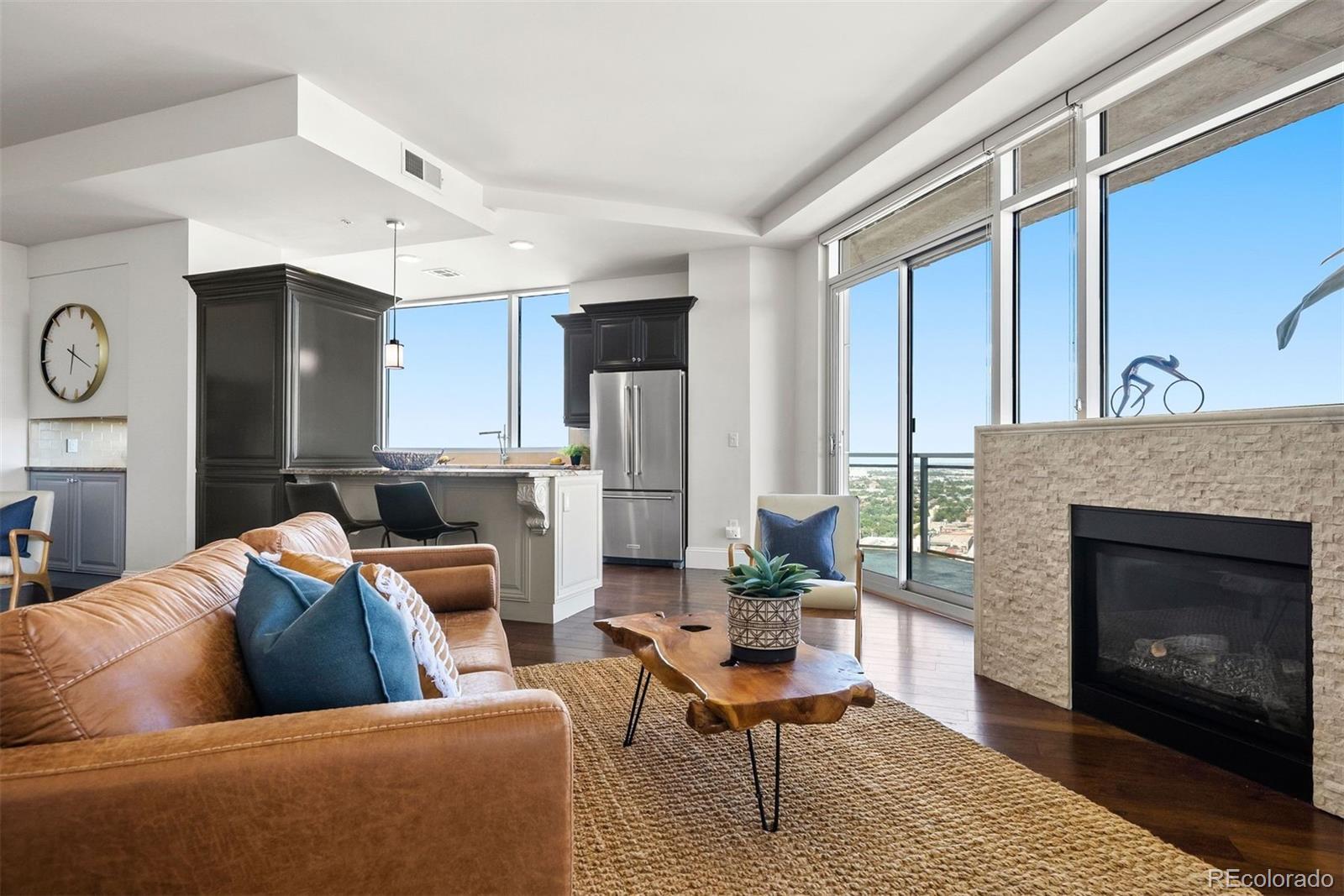 2001 Lincoln Street Unit: 2822