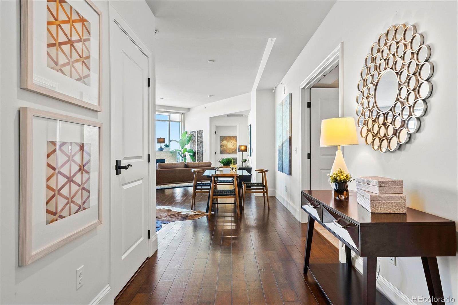 2001 Lincoln Street Unit: 2822