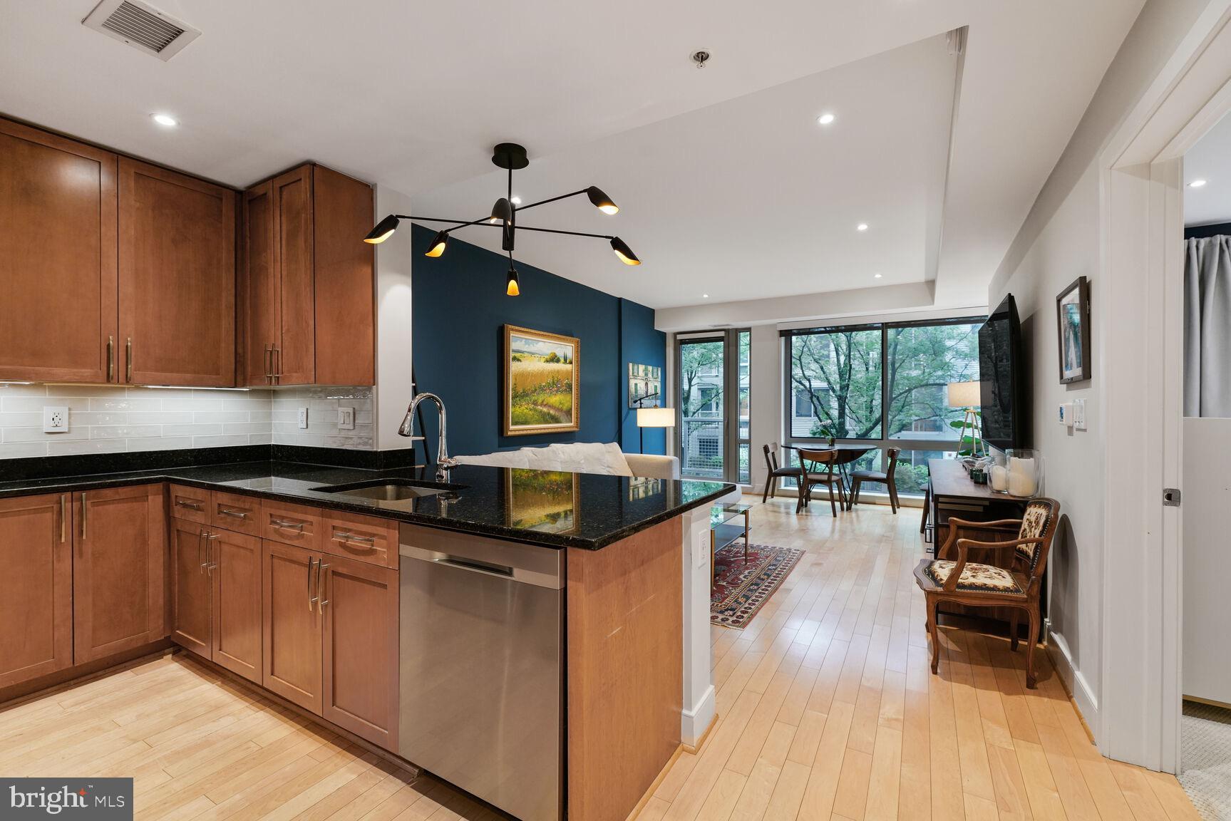 4101 Albemarle St NW #443