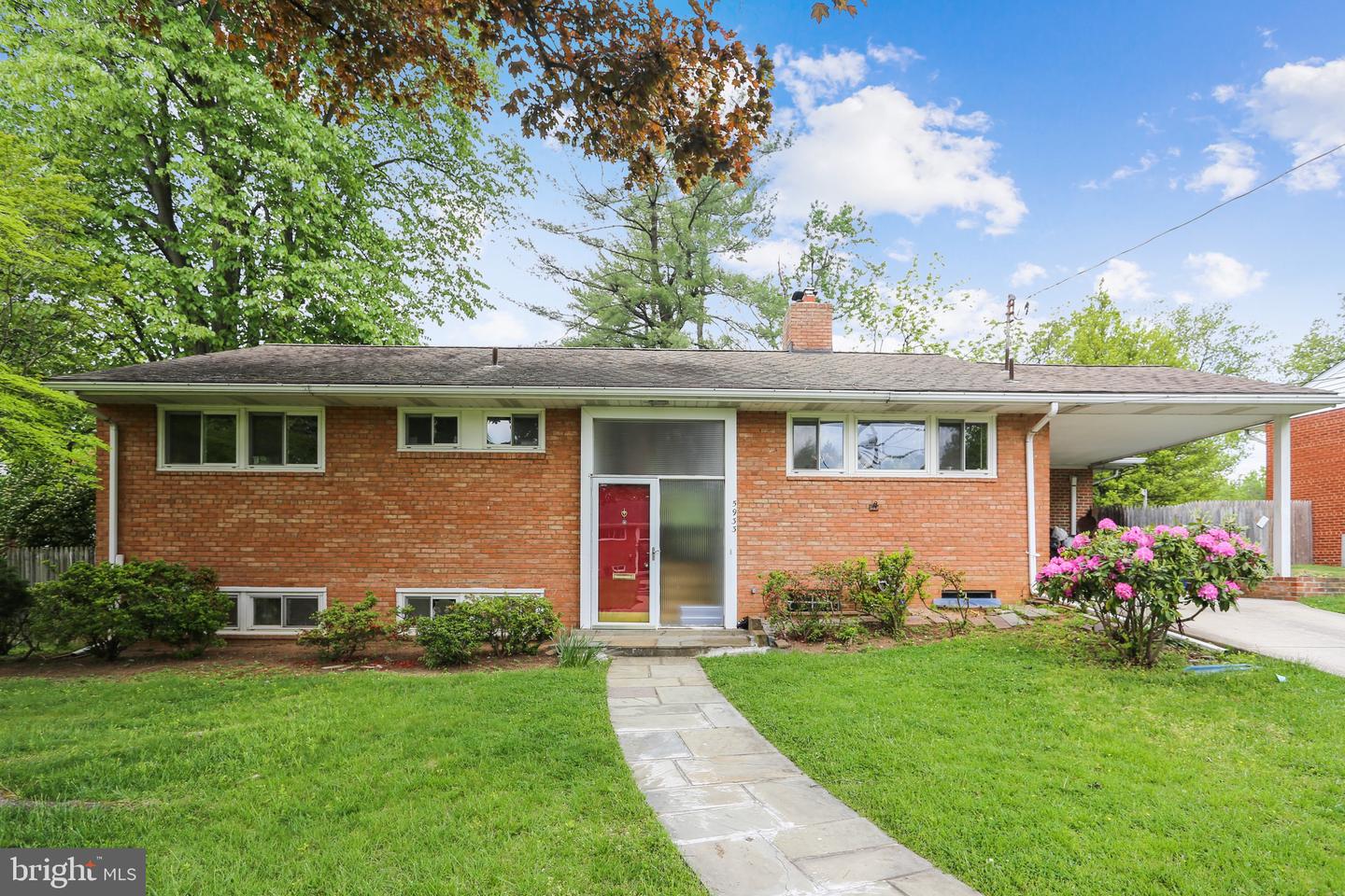 5933 ROSSMORE DR