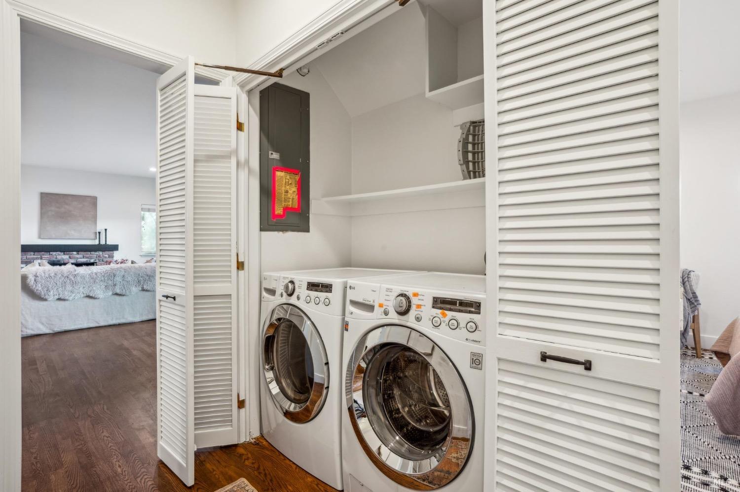 84 Eucalyptus Knoll St