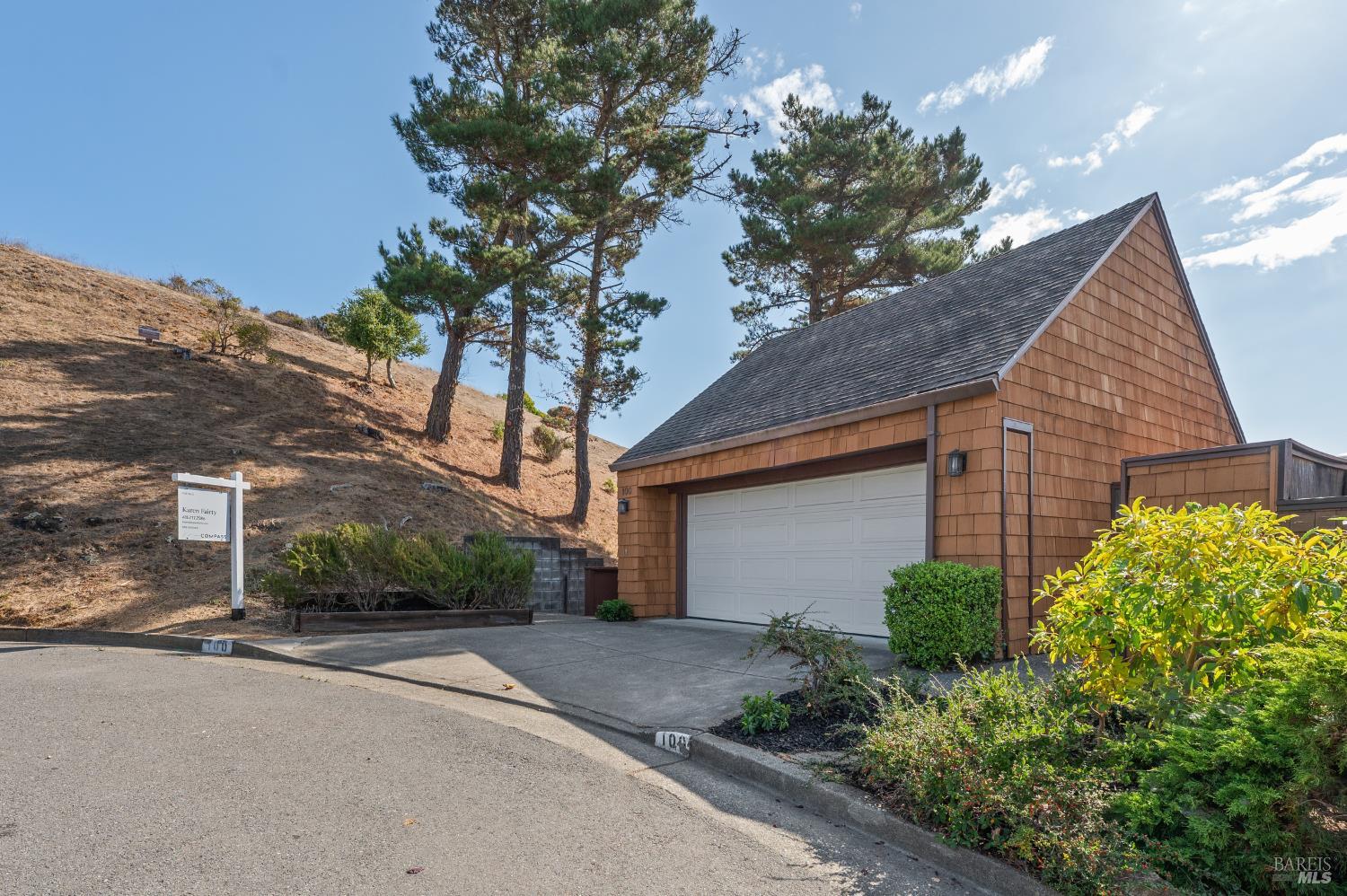 100 Milland Dr