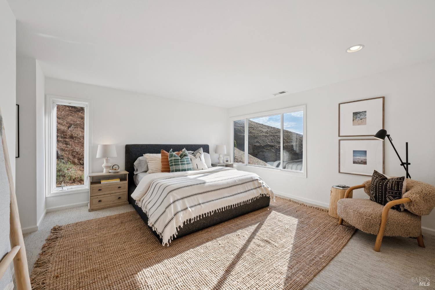 100 Milland Dr