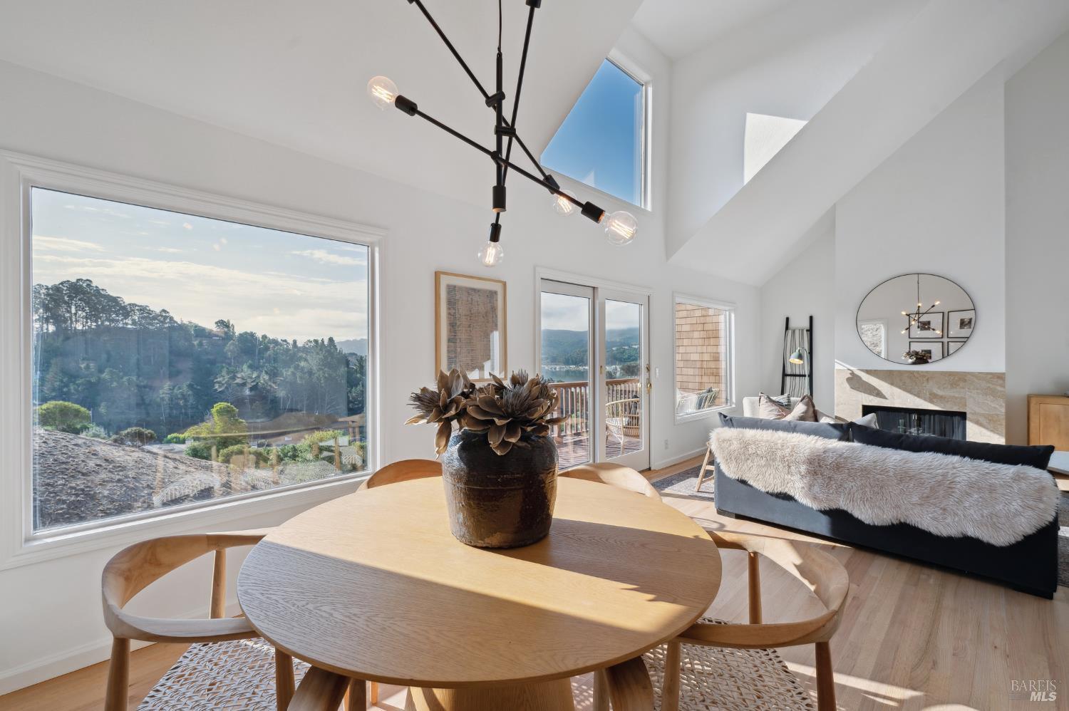 100 Milland Dr
